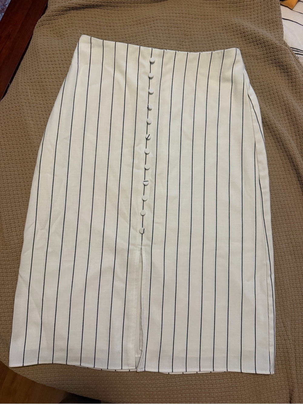 Ann Taylor White Skirt with Black Pinstripes and Front Buttons